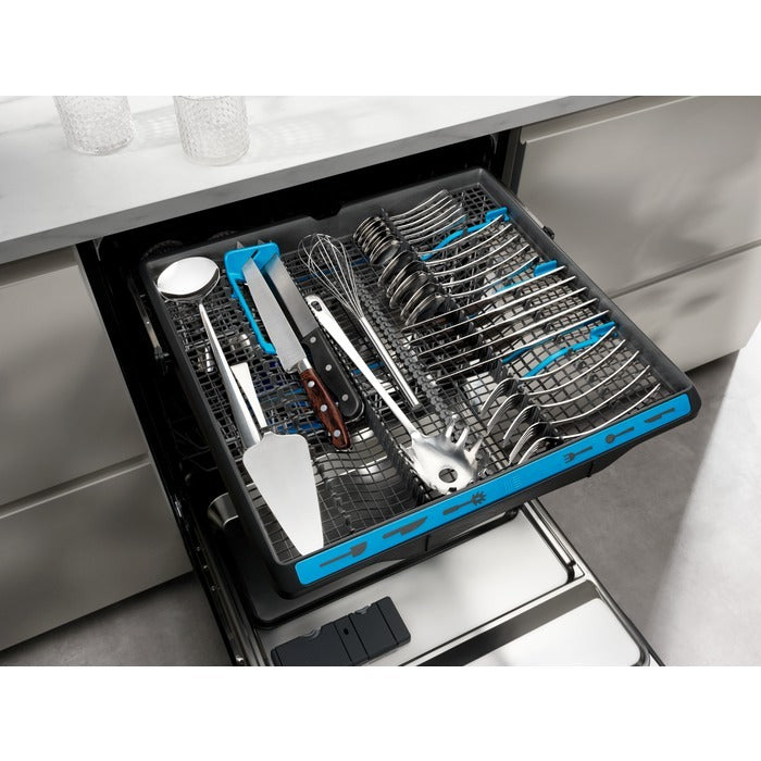 ELECTROLUX EEM48301L Fully-Integrated Built-in Dishwasher(60CM)(Front panel NOT included)(water Efficiency class 3)