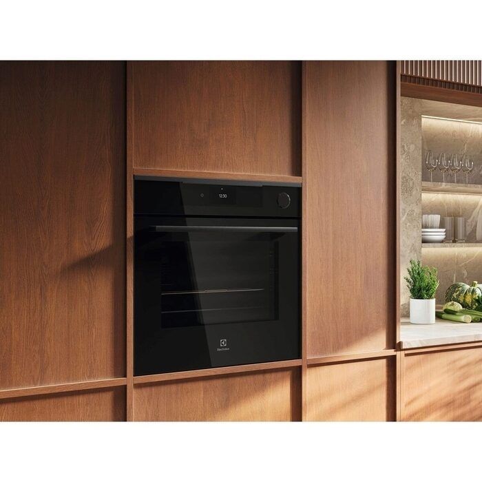ELECTROLUX KOCAP3XH built-in single steam oven with (72L)
